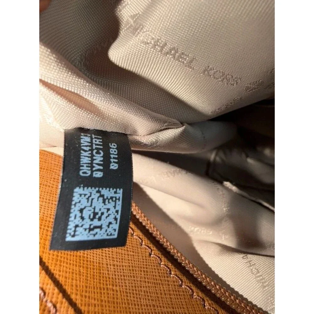 Michael Kors Jet Set Large Saffiano Leather Tote Bag - Luggage Tan